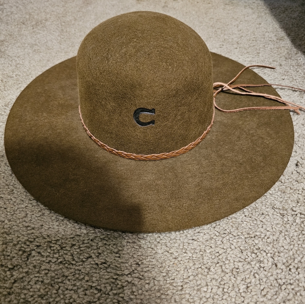 Charlie 1 hat